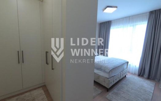 BW Lux opremljen stan sa garažnim mestom