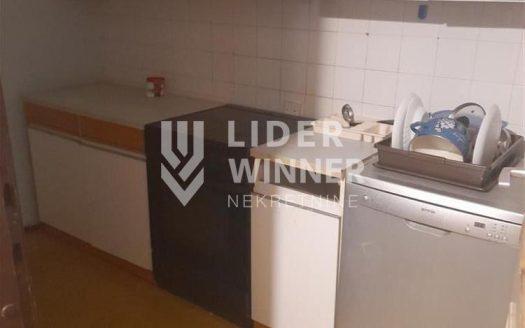 2.5 stan, Gornji grad