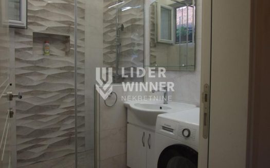 Lux salonac u Molerovoj