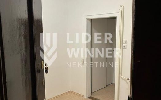 Odličan stan na Vračaru