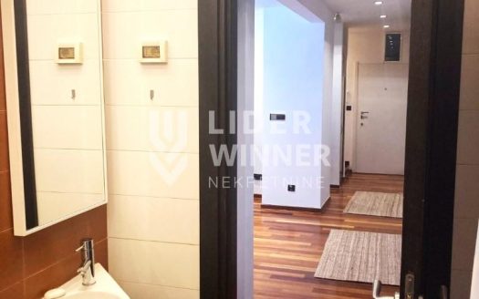 Penthouse duplex, Arena, 174m2