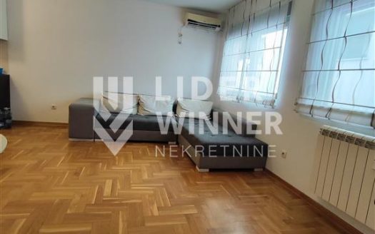 Komplet opremljen, top lokacija